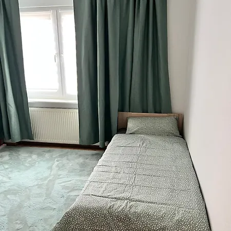 Geraeumig, Modern Und Perfekt Angebunden! Apartamento