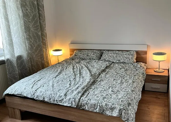 Geraeumig, Modern Und Perfekt Angebunden! Lejlighed